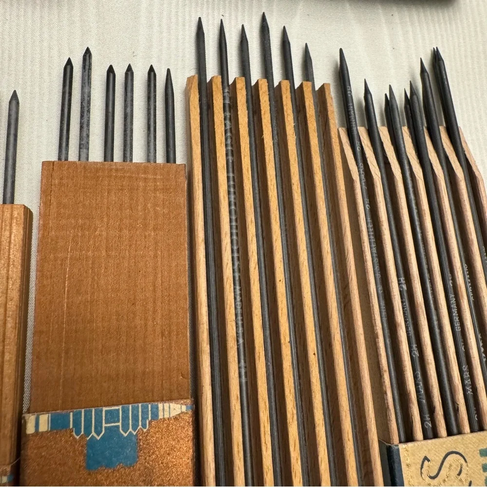 Vintage Eagle Turquoise & Mars Lumograph Drawing Lead Refills